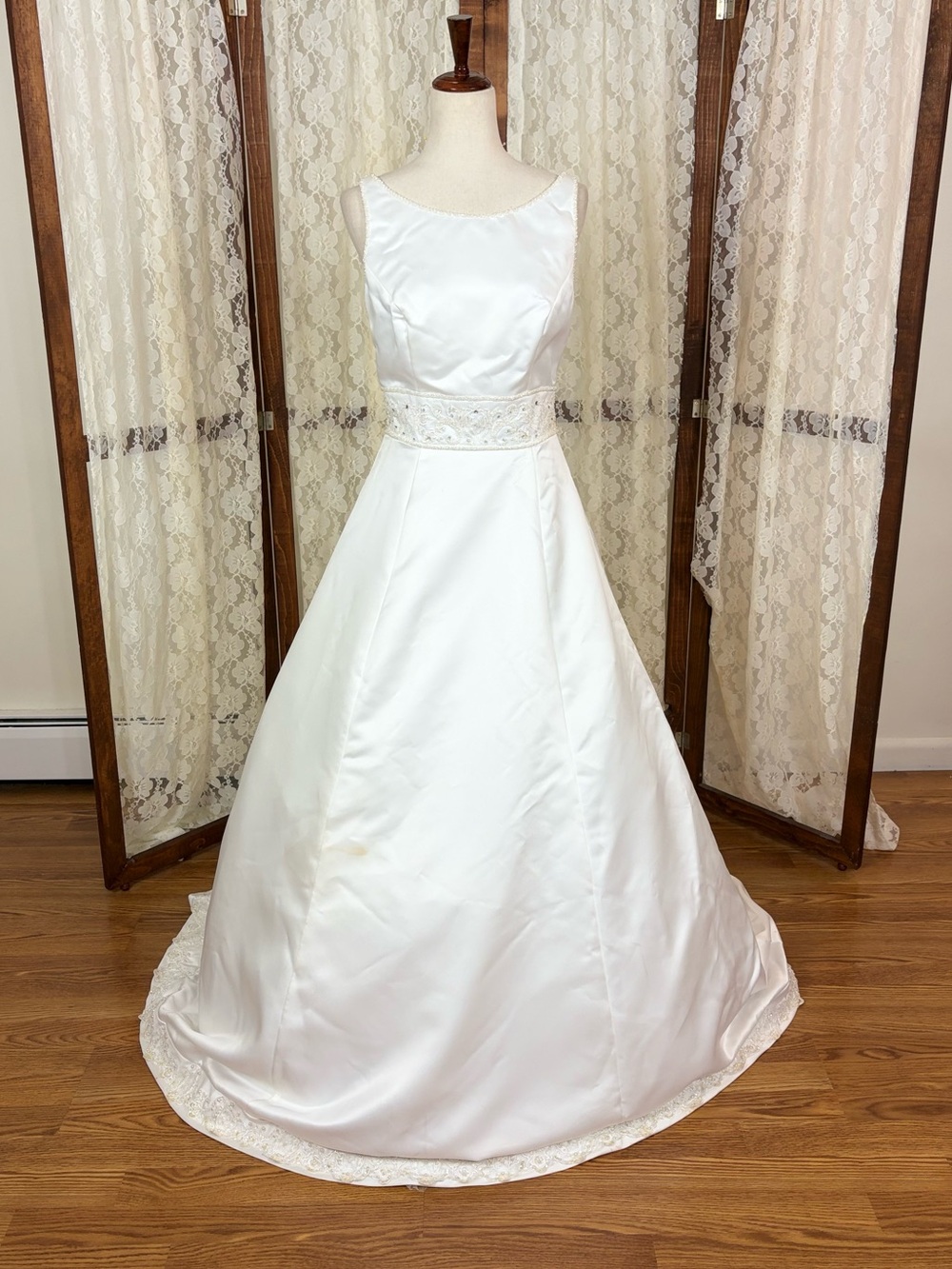 Classic Vintage 90s White Satin A-Line Wedding Dress with Beaded Waist